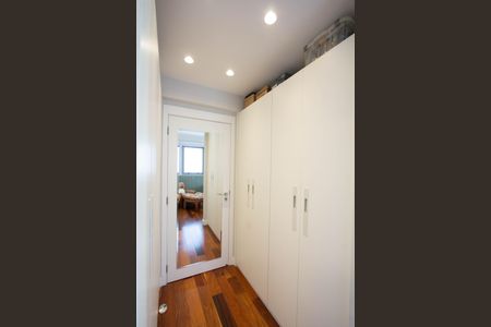 Apartamento à venda com 175m², 3 quartos e 2 vagasSuíte 3