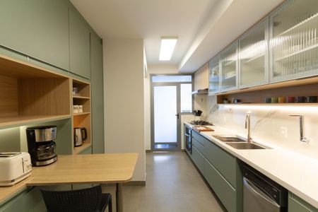 Apartamento à venda com 175m², 3 quartos e 2 vagasCozinha