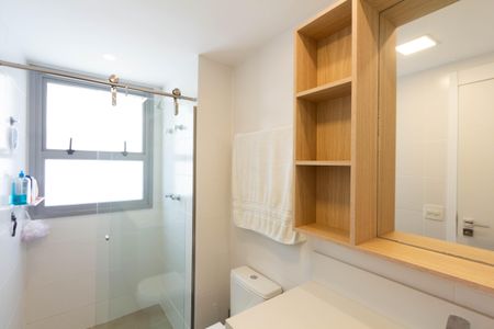 Apartamento à venda com 175m², 3 quartos e 2 vagasBanheiro da Suíte 1