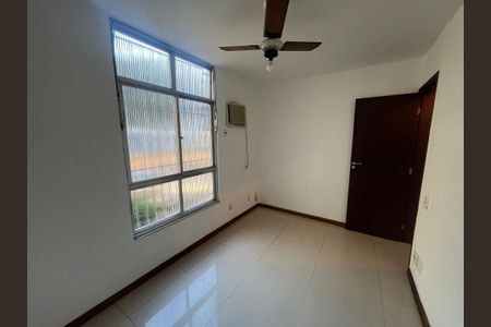 Apartamento para alugar com 55m², 2 quartos e 1 vagaQuarto 1