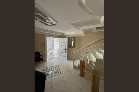 Sala de casa à venda com 4 quartos, 250m² em Chácara Seis de Outubro, São Paulo