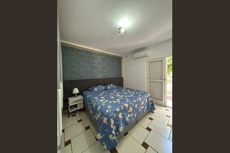 Casa para alugar com 250m², 4 quartos e 6 vagas Casa para alugar com 250m², 4 quartos e 6 vagasQuarto