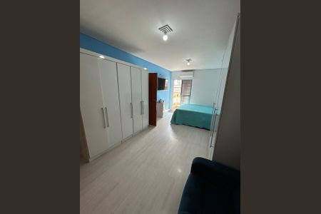 Casa para alugar com 250m², 4 quartos e 6 vagas Casa para alugar com 250m², 4 quartos e 6 vagasQuarto