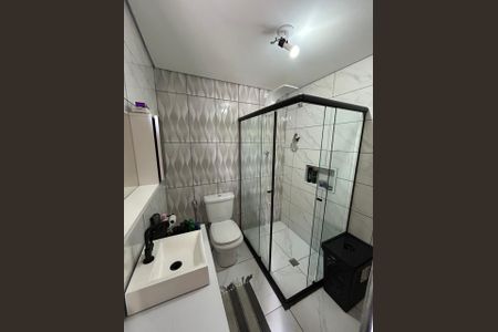 Casa para alugar com 250m², 4 quartos e 6 vagas Casa para alugar com 250m², 4 quartos e 6 vagasBanheiro