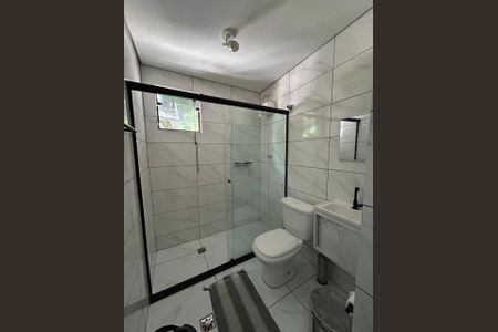 Casa para alugar com 250m², 4 quartos e 6 vagas Casa para alugar com 250m², 4 quartos e 6 vagasBanheiro