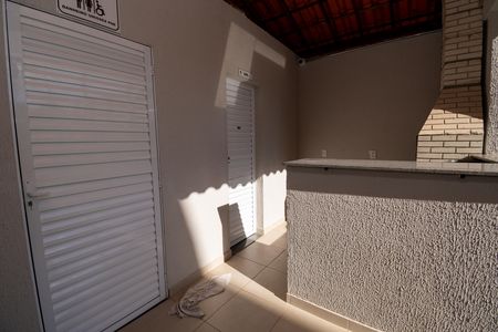 Apartamento à venda com 45m², 2 quartos e 1 vagaÁrea comum - Churrasqueira