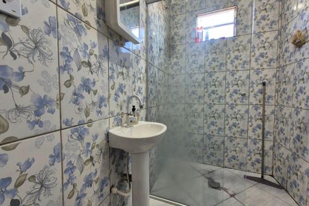 Casa à venda com 299m², 3 quartos e 2 vagasBanheiro da Suíte