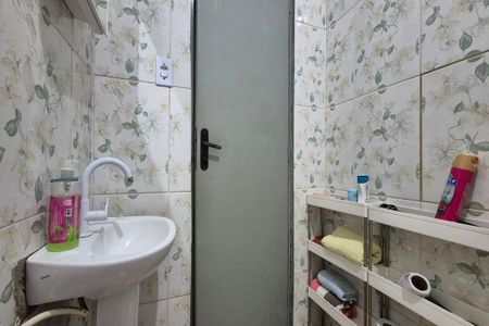 Casa à venda com 299m², 3 quartos e 2 vagasBanheiro