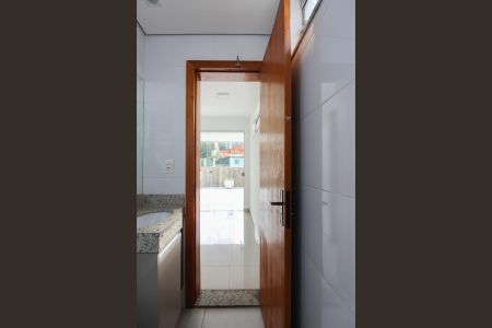 Apartamento à venda com 156m², 4 quartos e 3 vagas Apartamento à venda com 156m², 4 quartos e 3 vagasBanheiro Social 2