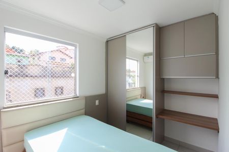 Apartamento à venda com 156m², 4 quartos e 3 vagas Apartamento à venda com 156m², 4 quartos e 3 vagasSuíte