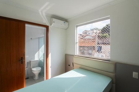 Apartamento à venda com 156m², 4 quartos e 3 vagas Apartamento à venda com 156m², 4 quartos e 3 vagasSuíte