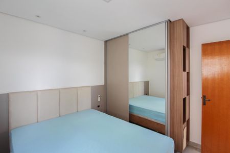 Apartamento à venda com 156m², 4 quartos e 3 vagas Apartamento à venda com 156m², 4 quartos e 3 vagasQuarto 3