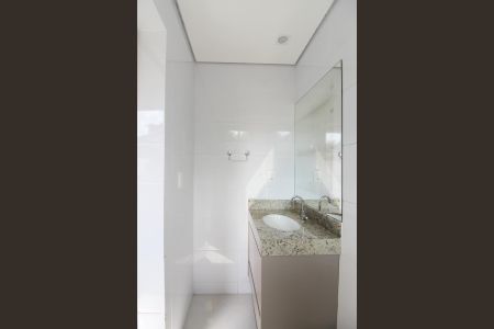 Apartamento à venda com 156m², 4 quartos e 3 vagas Apartamento à venda com 156m², 4 quartos e 3 vagasBanheiro da Suíte