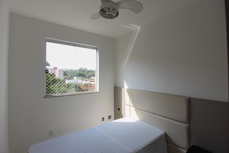 Apartamento à venda com 156m², 4 quartos e 3 vagas Apartamento à venda com 156m², 4 quartos e 3 vagasQuarto 1