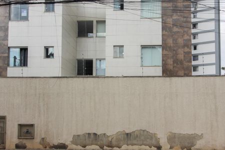 Apartamento à venda com 156m², 4 quartos e 3 vagas Apartamento à venda com 156m², 4 quartos e 3 vagasPlaquinha Instalada