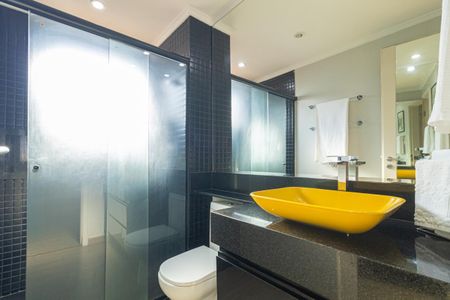Apartamento à venda com 46m², 1 quarto e 1 vaga Apartamento à venda com 46m², 1 quarto e 1 vagaBanheiro