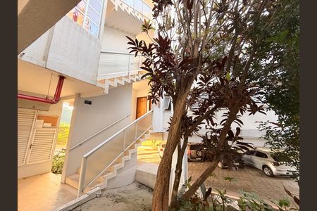 Apartamento à venda com 80m², 3 quartos e 1 vagaÁrea comum 