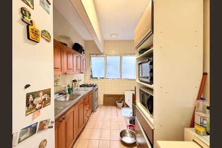 Apartamento à venda com 80m², 3 quartos e 1 vagaCozinha