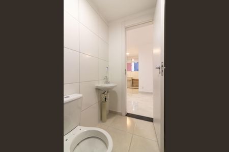 Apartamento para alugar com 35m², 2 quartos e sem vaga Apartamento para alugar com 35m², 2 quartos e sem vagaBanheiro social