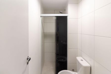 Apartamento para alugar com 35m², 2 quartos e sem vaga Apartamento para alugar com 35m², 2 quartos e sem vagaBanheiro social