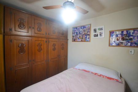 Quarto 1 de apartamento para alugar com 2 quartos, 50m² em Centro, Nova Iguaçu