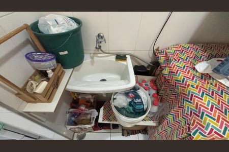 Apartamento à venda com 63m², 3 quartos e 1 vagaÁrea de Serviço