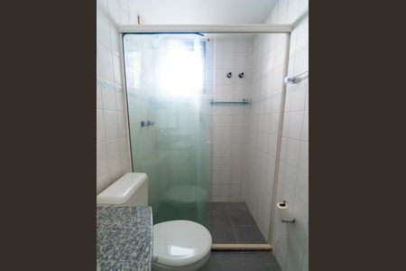 Apartamento para alugar com 60m², 2 quartos e 2 vagas Apartamento para alugar com 60m², 2 quartos e 2 vagasBanheiro