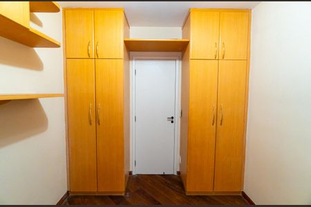 Apartamento para alugar com 60m², 2 quartos e 2 vagas Apartamento para alugar com 60m², 2 quartos e 2 vagasQuarto 2