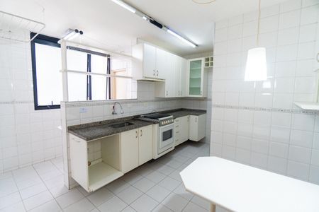Apartamento para alugar com 60m², 2 quartos e 2 vagas Apartamento para alugar com 60m², 2 quartos e 2 vagasCozinha