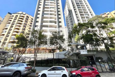 Apartamento para alugar com 60m², 2 quartos e 2 vagas Apartamento para alugar com 60m², 2 quartos e 2 vagasFachado do condomínio