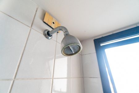Apartamento para alugar com 60m², 2 quartos e 2 vagas Apartamento para alugar com 60m², 2 quartos e 2 vagasBanheiro