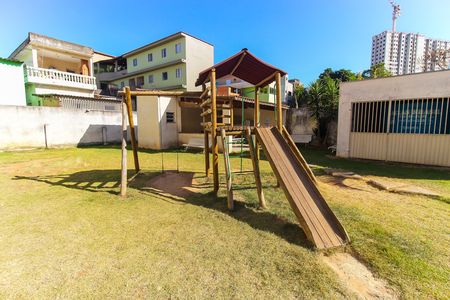 Apartamento à venda com 54m², 2 quartos e 1 vaga Apartamento à venda com 54m², 2 quartos e 1 vagaÁrea comum - Playground