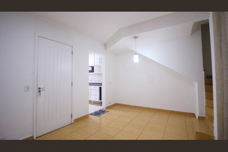 Casa de Condomínio à venda com 3 quartos, 68m² em Jardim Nove de Julho, São Paulo