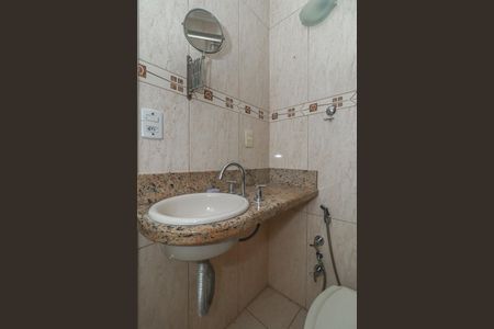 Apartamento à venda com 67m², 2 quartos e sem vagaBanheiro
