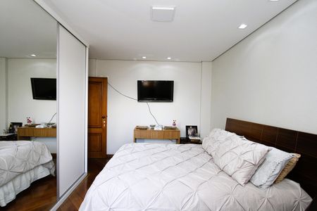 Apartamento à venda com 105m², 3 quartos e 3 vagasSuíte