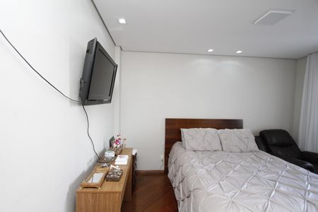 Apartamento à venda com 105m², 3 quartos e 3 vagasSuíte