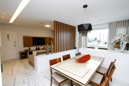 Apartamento à venda com 105m², 3 quartos e 3 vagasSala