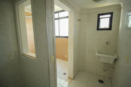 Apartamento para alugar com 4 quartos, 117m² em Vila Regente Feijó, São Paulo