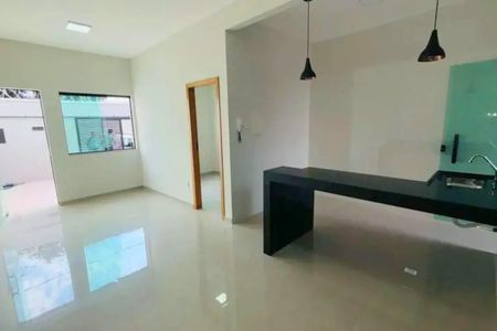 Foto 01 de casa à venda com 3 quartos, 89m² em Céu Azul, Belo Horizonte