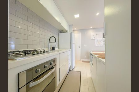 Apartamento à venda com 56m², 2 quartos e 1 vagaCozinha