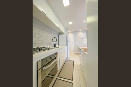 Apartamento à venda com 56m², 2 quartos e 1 vagaCozinha