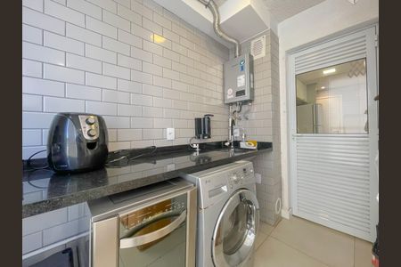 Apartamento à venda com 56m², 2 quartos e 1 vagaÁrea de Serviço
