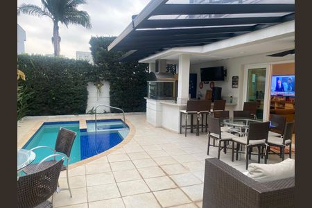 Casa de condomínio à venda com 350m², 1 quarto e 6 vagas Casa de condomínio à venda com 350m², 1 quarto e 6 vagasPiscina