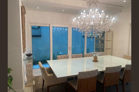 Casa de condomínio à venda com 350m², 1 quarto e 6 vagas Casa de condomínio à venda com 350m², 1 quarto e 6 vagassala