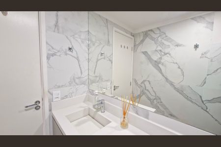 Banheiro de apartamento para alugar com 1 quarto, 34m² em Jardim Marajoara, São Paulo