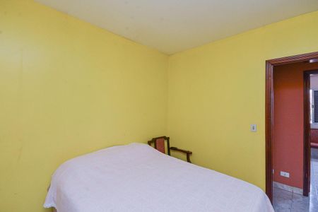 Casa à venda com 220m², 5 quartos e 2 vagas Casa à venda com 220m², 5 quartos e 2 vagasQuarto 2