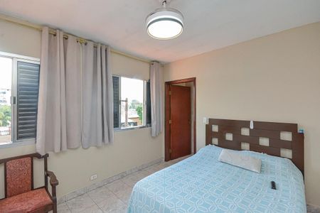 Quarto 1 de casa à venda com 5 quartos, 220m² em Parque Colonial, São Paulo