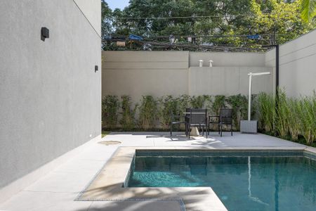 Apartamento à venda com 24m², 1 quarto e sem vagaÁrea comum - Piscina