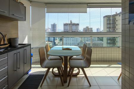 Apartamento para alugar com 116m², 3 quartos e 2 vagas Apartamento para alugar com 116m², 3 quartos e 2 vagasSacada