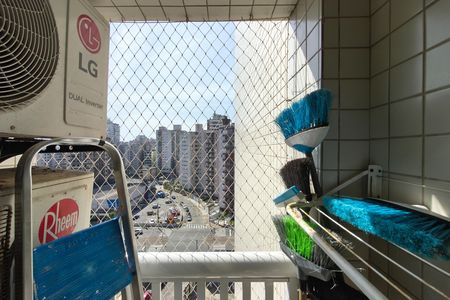 Apartamento para alugar com 116m², 3 quartos e 2 vagas Apartamento para alugar com 116m², 3 quartos e 2 vagasÁrea de Serviço